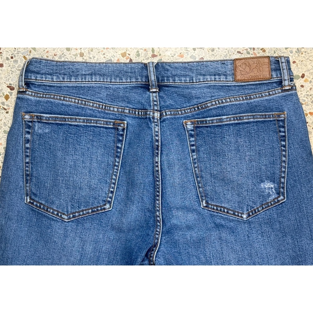 Johnny Was The Boyfriend Mid Rise Relaxed Fit Women's Embroidered Jeans Size 31 - Picture 14 of 16